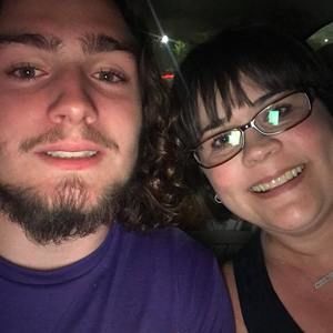 Meet your Posher, Sandi